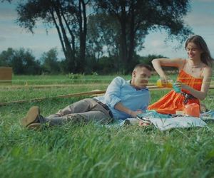 M jak miłość, odcinek jubileuszowy. Franka (Dominika Kachlik), Paweł (Rafał Mroczek)