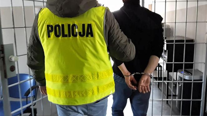 Akcja toruńskiej policji na Podgórzu. Zatrzymanemu grozi 15 lat więzienia