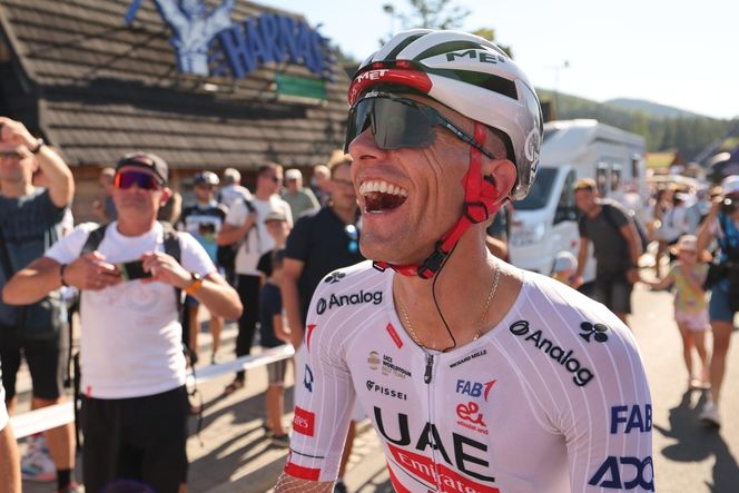 Tour de Pologne 2025. Młody Brytyjczyk triumfuje w Zakopanem. Walka o koszulkę lidera wchodzi w decydującą fazę
