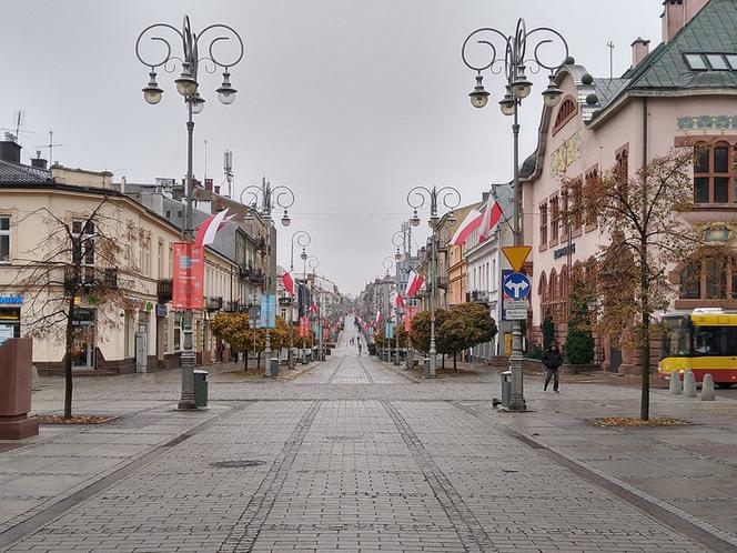Ulice Kielc w dniu Święta Niepodległości 2020