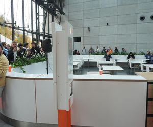 Tłumy na otwarciu Popeyes w Olsztynie. Rekordzista czekał w kolejce ponad 20 godzin