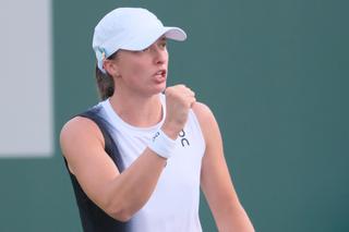 Iga Świątek pokonała Qinwen Zheng i jest w ćwierćfinale WTA Cincinnati Świątek - Zheng WYNIK RELACJA NA ŻYWO