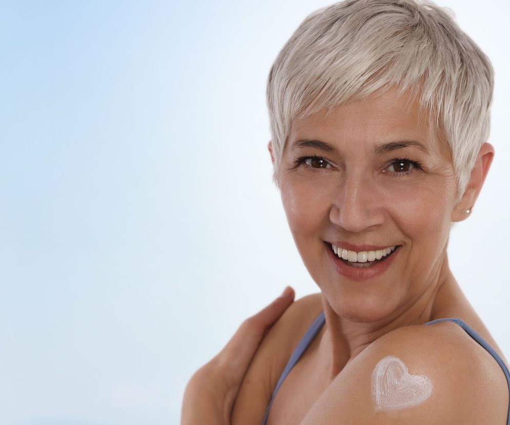 Po pięćdziesiątce dbaj o swoje ciało nie tylko od zewnątrz, ale pamiętaj też o elastycznych stawach i mocnych kościach.