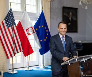 Polska podwoi wydatki na obronę? Sikorski: Jeśli Putin naprawdę nam zagrozi