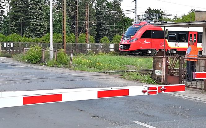 Wypadek na przejeździe Olszynka Grochowska