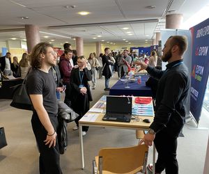 Targi Pracy na UWM 2025. Ogromne zainteresowanie wydarzeniem. Zobacz zdjęcia!