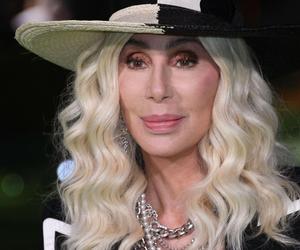 Tak wyglądałaby 77-letnia Cher bez operacji plastycznych?! 