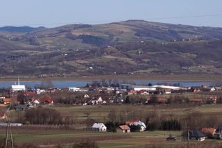 To jedna z najpiękniejszych małopolskich wsi. Kiedyś mieszkał w niej święty pustelnik
