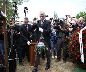 Pogrzeb Jacka Zielińskiego - tłumy na Cmentarzu Rakowieckim