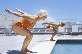 Rehabilitacja w basenie: pływanie i aqua aerobic