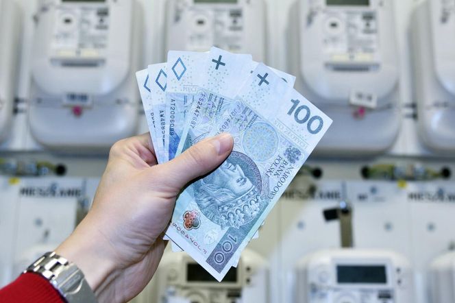 Ceny prądu 2026. Taryfy w dół, a rachunki i tak wyższe