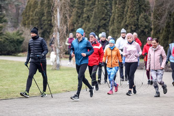 Sobotni parkrun jak zwykle przyciągnął tłumy. To wyjątkowy bieg w samym sercu Katowic ZDJĘCIA