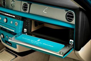 Rolls-Royce Phantom Coupe Ghawwass