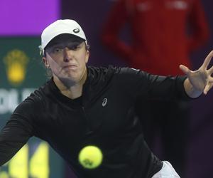 Iga Świątek - Coco Gauff O której godzinie gra Iga Świątek mecz dzisiaj Półfinał WTA Dubaj KIEDY gra Iga Świątek półfinał dzisiaj 24.02.2023