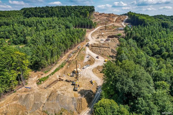 Budowa drogi ekspresowej S19 Babica - Jawornik i najwyższej estakady w Polsce