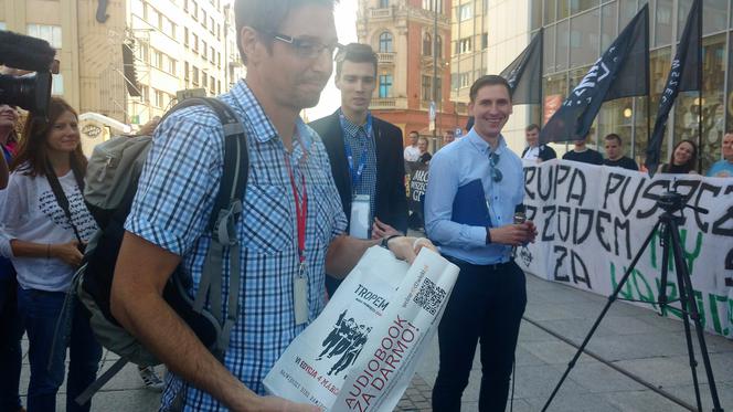 Katowice: Narodowcy demonstrowali w Katowicach! Domagają się m.in. dymisji Marcina Krupy [ZDJĘCIA, AUDIO]