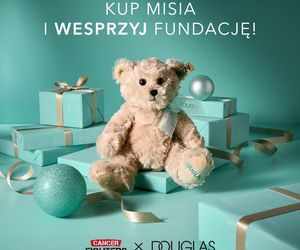 Douglas x fundacja Cancer Fighters po raz piąty łączą siły. Kup misia i odkryj piękno pomagania