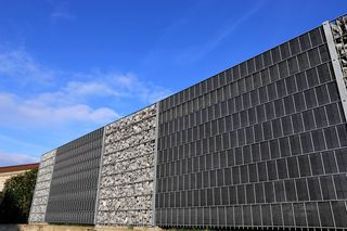 Modne i piękne ogrodzenia z gabionów - zobacz inspiracje