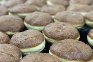 Zobacz, jak powstają pączki