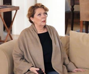 	Barwy szczęścia odc. 3200. Józefina Rawiczowa (Elżbieta Jarosik)