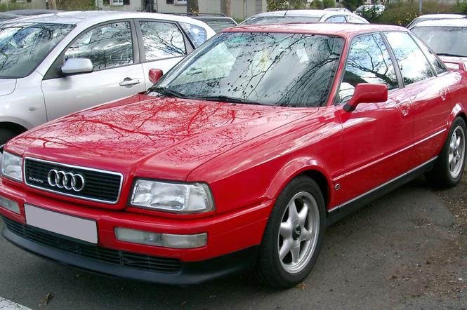 Dwa czerwone Audi były przyczyną pomyłki 