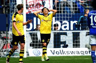 Schalke 04 - Borussia Dortmund 2:2. Bayern Monachium niemal pewny tytułu mistrza Niemiec [WIDEO]