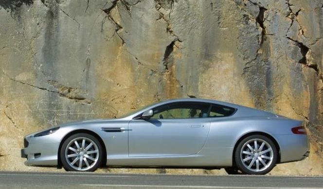 Aston Martin DB9 Coupe