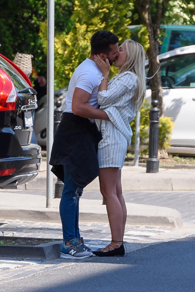 Barbara Kurdej-Szatan w czułych objęciach męża