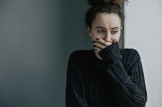 Polacy wydają na nie 8 miliardów rocznie. Nie wiedzą, że mogą uszkodzić wzrok i wątrobę