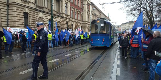 Wielki protest hutników w Krakowie