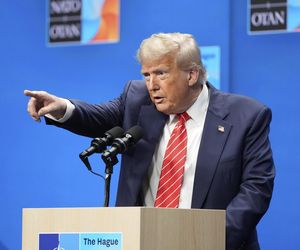 Trump sprawił, że wszyscy zatańczyli tak, jak im zagrał na fujarce. Szokujące wnioski po Hadze!