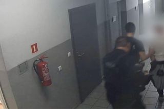 Atak na ratownika i policjantów w Lubinie. „Groził śmiercią, próbował uderzyć”
