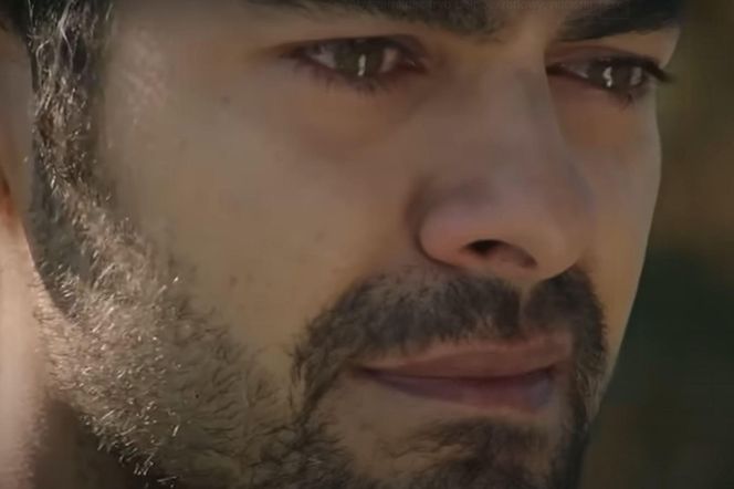 Halil przeprosi rodziców za to, że zapałał uczuciem do Zeynep 