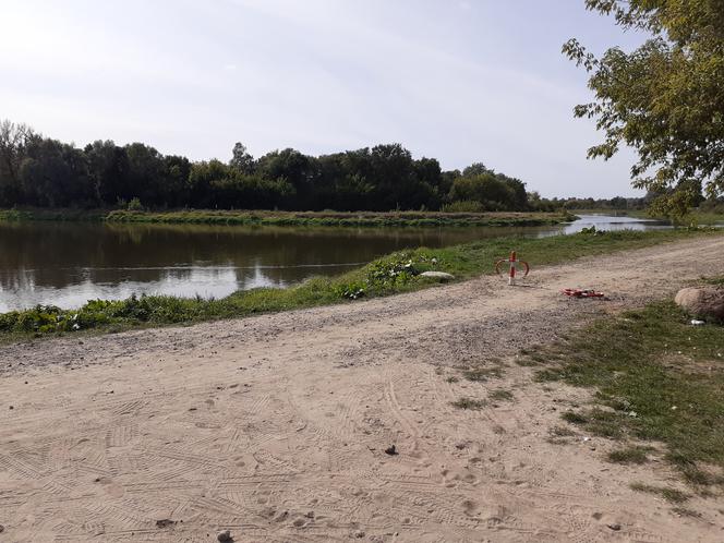 Wycieczka krajoznawcza Muzeum Regionalnego w Siedlcach śladem upamiętnień wojny polsko-bolszewickiej z 1920 roku