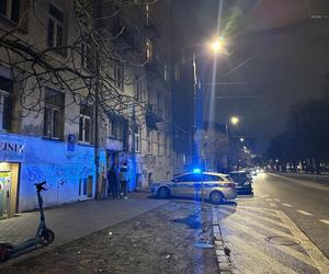 Brutalny atak na Pradze. Uderzył kobietę młotkiem w głowę