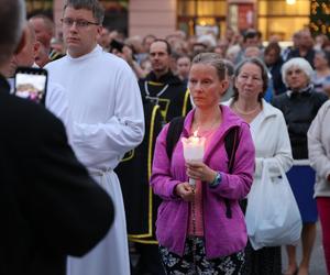 75 lat temu obraz Matki Boskiej w Lublinie zapłakał. Wierni uczcili rocznicę „Cudu lubelskiego” procesją różańcową