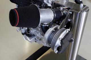 Volvo silnik 2.0 Drive-E 450 KM potrójne turbodoładowanie