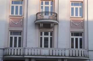 Zabytkowa Kamienica Sienkiewicza 22 w Białymstoku. Dawne Kino Apollo