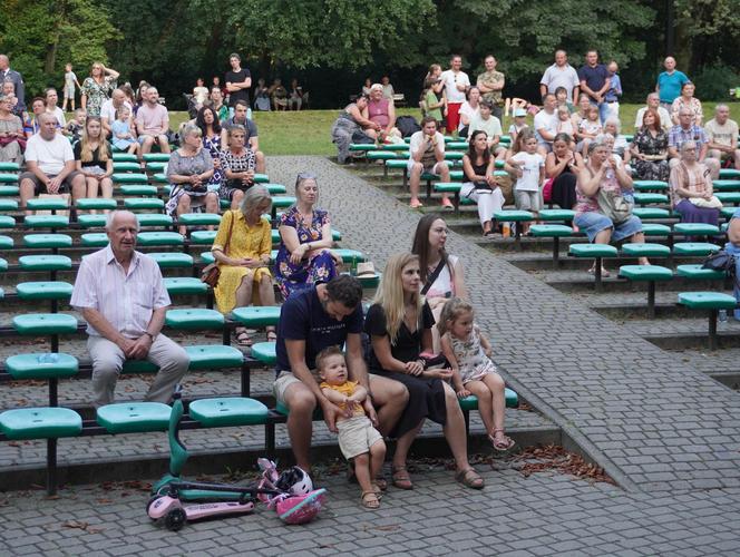 Festiwal Orkiestr Wojskowych w muszli koncertowej w Lublinie