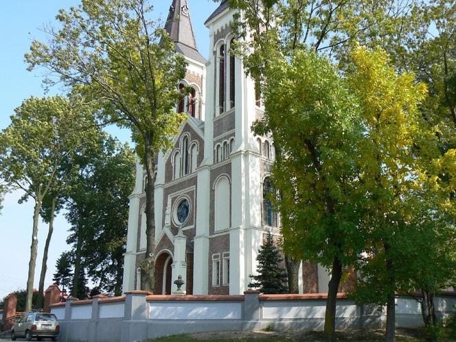Kościół pw. Wszystkich Świętych w Grocholicach Bełchatów