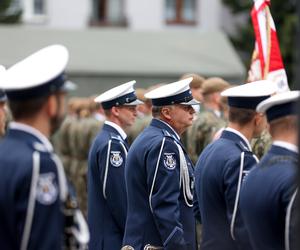 Przysięga wojskowa w Sosnowcu. Żołnierze przedefilowali przez miasto