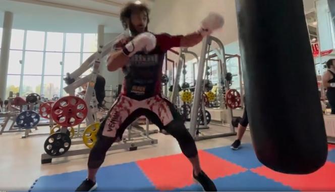 Taką przemianę przeszedł Mamed Khalidov