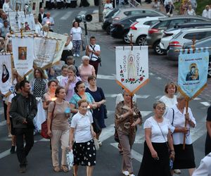 76. rocznica Cudu Lubelskiego. Procesja różańcowa w centrum Lublina