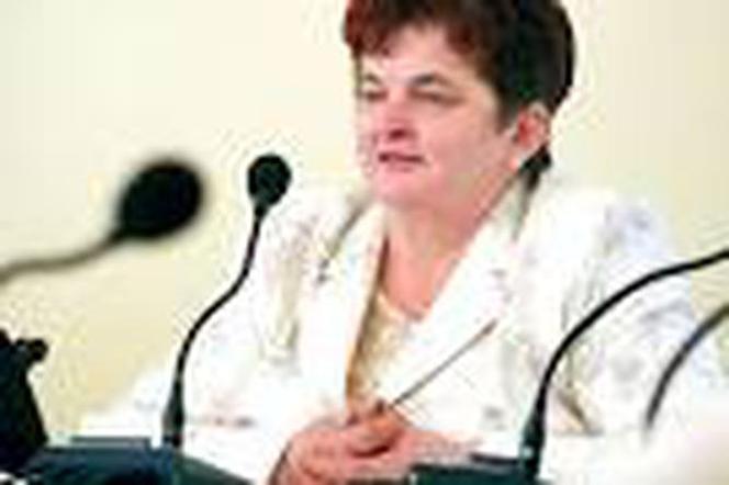 E. Szymkowiak