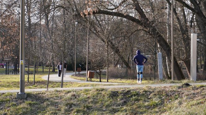 Mieszkańcy Lublina poczuli wiosnę. Na termometrach było ponad 20 stopni! Wiosenna odsłona Parku Ludowego w obiektywie