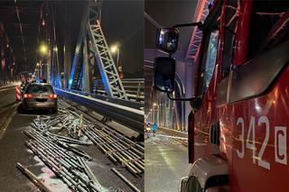Kuriozalny wypadek na remontowanym moście w Toruniu. Sprawca wjechał w rusztowanie [Zdjęcia]