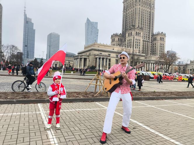 Marsz Niepodległości 2025 na żywo. Relacja z Warszawy. "Chcę zobaczyć Polskę samodzielną i niezakompleksioną"