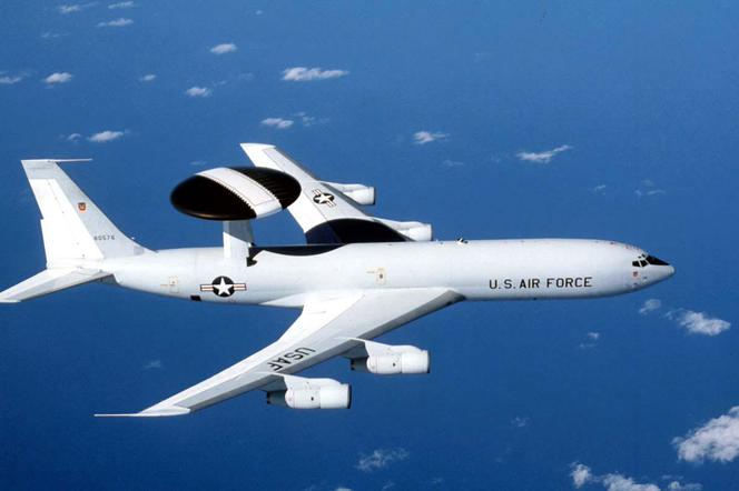 Nad Trójmiastem krążył samolot AWACS