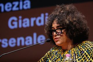 Błękitna godzina. 18. Międzynarodowe Biennale Architektury w Wenecji