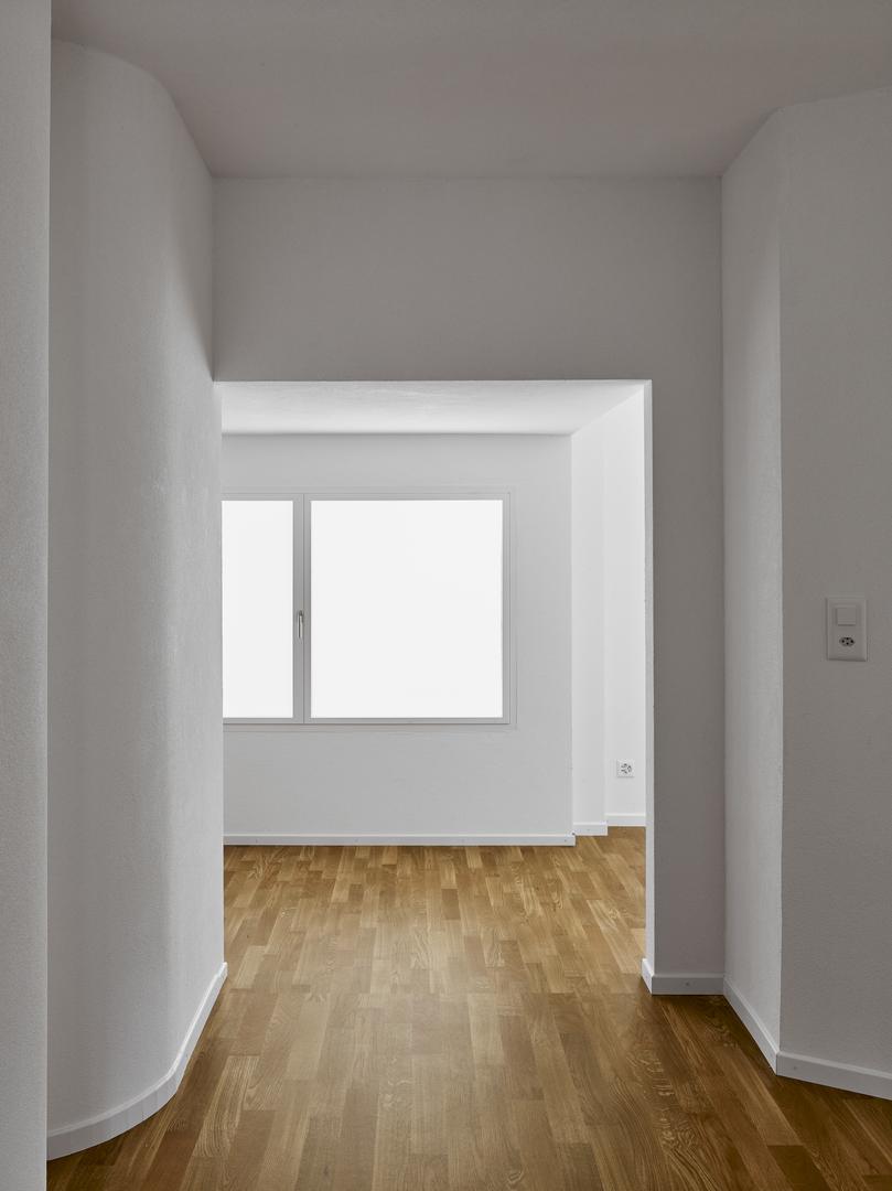 Svizzera 240_Venice Installs_04